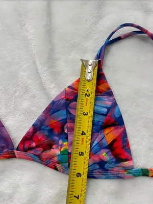 New Kulani Kinis Women’s fixed scoop bikini top multicolor flamingo print Medium thumbnail 8
