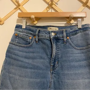 Madewell The Flea Market Flare Jean size 28 (hemmed) thumbnail 2