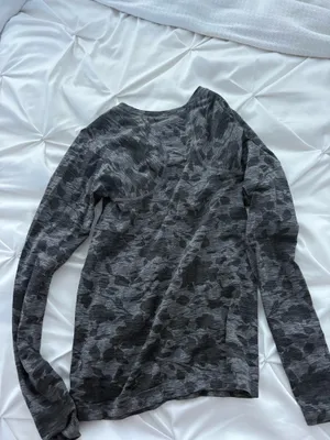 Athleta Long Sleeve Top thumbnail 2