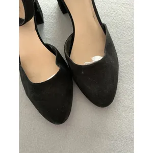 Nine West Block Heel Pumps Size 10M Black Suede Ankle Strap Metallic Trim thumbnail 3