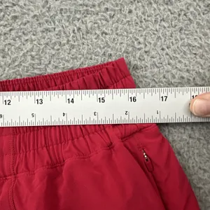 Lululemon Hotty Hot Shorts High Rise 2.5" Pink Dragonfruit Athletic Women's 14 thumbnail 6