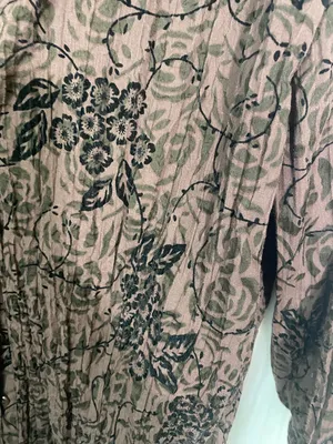 Cato Creek Brown Floral Button-Front Women's Blouse thumbnail 3