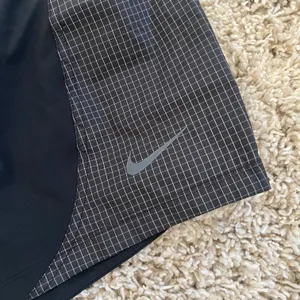 Nike New Dri FIT Run Division Tempo Luxe Shorts thumbnail 5
