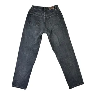 L.L. Bean Women's Black High Rise Relaxed Fit Straight Leg Denim Jeans Size 8R thumbnail 2