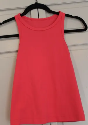 Lululemon Tank thumbnail 1