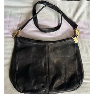 Tignanello Black Soft Leather Shoulder Bag/ Purse Remov Strap Logo Zip/Snap‎ thumbnail 1