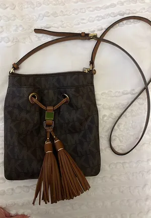Purse thumbnail 1