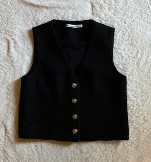 Abercrombie Top thumbnail 1
