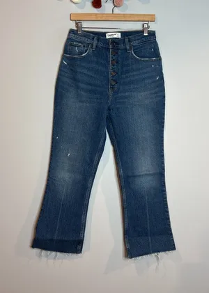 Abercrombie & Fitch Ultra High Rise Kick Flare jeans thumbnail 1