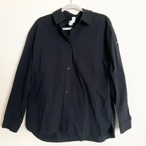 Alo Cotton Real Deal Button Up Long Sleeve Black M thumbnail 2