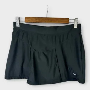 Nike Womens size XS Fit Dry Black Skort Tennis Pickleball Athletic 348349 thumbnail 1