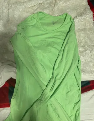 Athleta green swiftly tech thumbnail 1