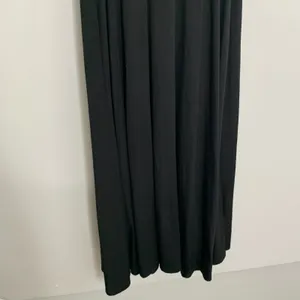 Reformation A-Line Fitted Scoop Neck Midi Length Dress Womens Small Black thumbnail 3