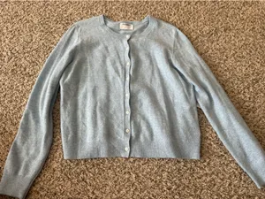 Old navy sweater  thumbnail 1