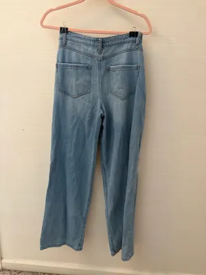 Gianni Bini wide leg ripped jeans thumbnail 2