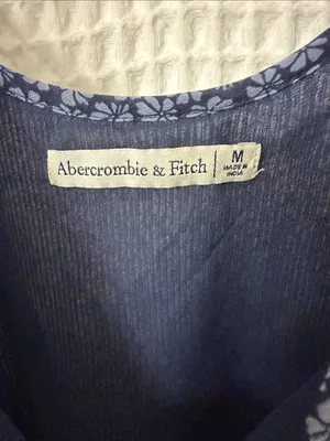 Abercrombie & Fitch Chiffon Pleated Floral Camisole Top thumbnail 2