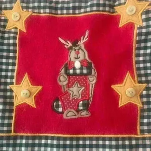 Vintage Christmas Embroidered Sweater Patchwork Medium Ugly Christmas Sweat thumbnail 2