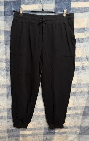 Splendid Black Drawstring Cargo Jogger Pants L thumbnail 1