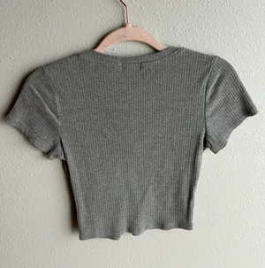 Bozzolo Gray Cropped Tee thumbnail 2