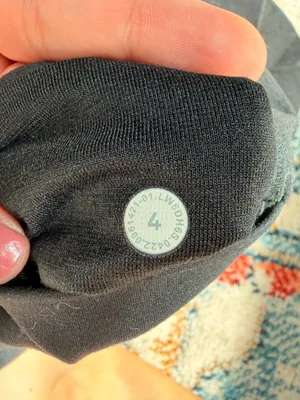 Lululemon Align Joggers 28" Black 4 Pockets thumbnail 4
