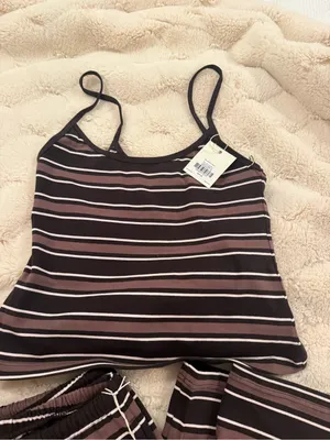 SET Active Easy Stripe Pants & Tank in Driftwood thumbnail 3