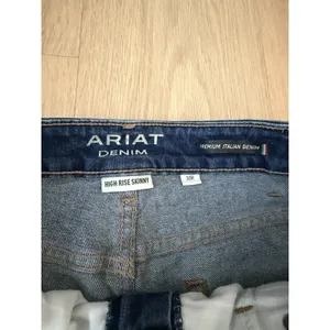 Ariat Jeans Womens 32 Blue High Rise Skinny Premium Italian Denim thumbnail 5
