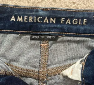 American Eagle denim shorts thumbnail 4