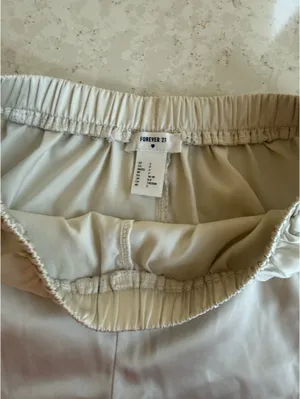 White Lace Shorts Forever 21 thumbnail 3