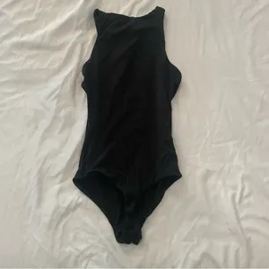 SKIMS fits everybody body suit XS! thumbnail 2