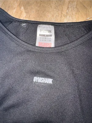 Gymshark Black Cropped Long-Sleeve Seamless Top with Logo thumbnail 4