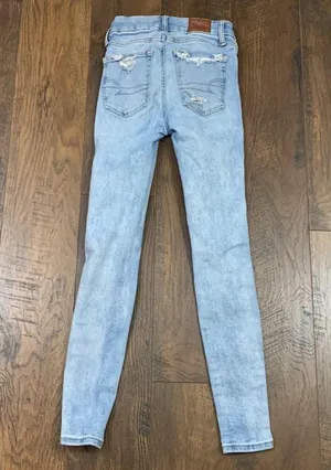 American Eagle Luxe Stretch Hi-Rise Distressed/Ripped Light Wash Jegging Jeans thumbnail 6
