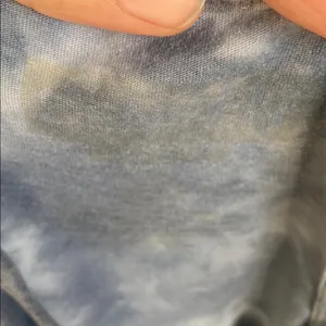 Denizen from Levi's Graphic Tank Top Size M Blue Tie Dye Ties At The Waist. thumbnail 8