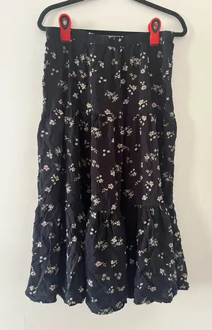 SO Black Floral Tiered Midi Skirt Large Cottagecore Prairie Romantic Modest thumbnail 1