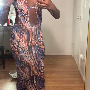 SheIn Marble Print Low Back Cutout Maxi Dress thumbnail 6