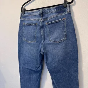 Abercrombie & Fitch Size 32/14 The Mom Hi Rise Curve Love‎ Distressed Denim Jeans thumbnail 10