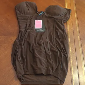Pretty Little Thing strapless dress chocolate dress Size 14 thumbnail 3
