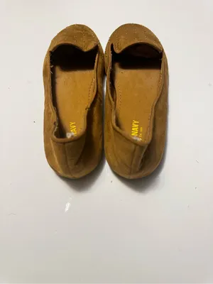 Old Navy Women's Brown Studded Flats Sz 8 thumbnail 4