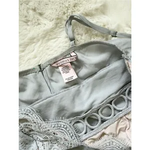 Victoria's Secret Silver Lace-Trim Slip Chemise thumbnail 3