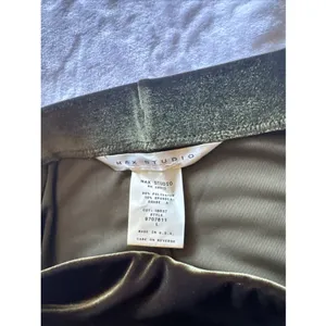 Max Studio Skirt Size L Green Velvet Skirt Elastic Waist Made In USA thumbnail 6