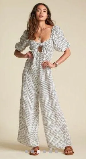 Billabong NWT  x Sincerely Jules Jumpsuit thumbnail 1