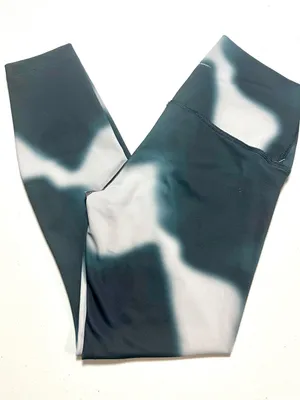 Nike Dri-Fit High-Rise Leggings in Black and Cream thumbnail 5