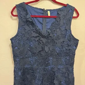 Kimilily Size Large Blue Lace MIDI Dress thumbnail 2