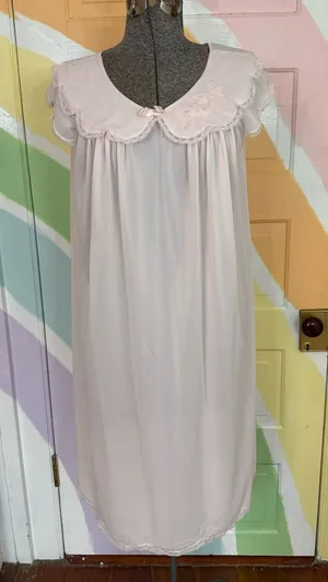 Vintage Shadowline Pink Nylon Tricot Peter Pan Collar Scallop Nightgown Sz M 💛🍄 thumbnail 1