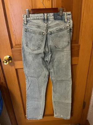 Abercrombie 90s Straight Ultra High-Rise thumbnail 2