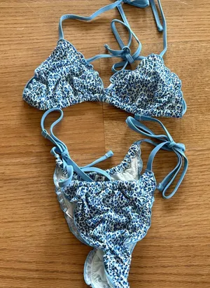 Frankie’s bikinis set thumbnail 1