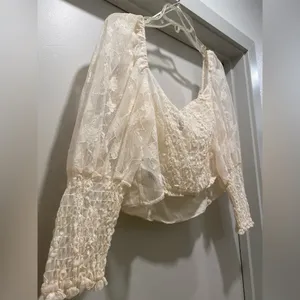 Cream Floral Lace Ruched Puff Sleeve Cropped Top Blouse - Size Large thumbnail 6
