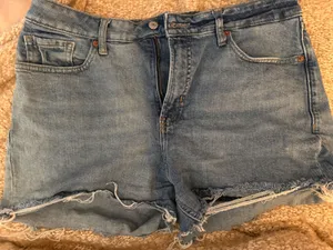 Old Navy Navy Shorts thumbnail 1
