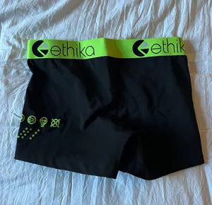 Shorts thumbnail 2
