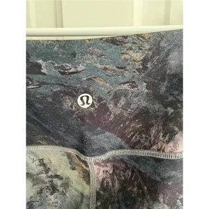 Lululemon‎ Wunder Under Hi-Rise Tight *Full-On Luxtreme 28" Size 4 thumbnail 4