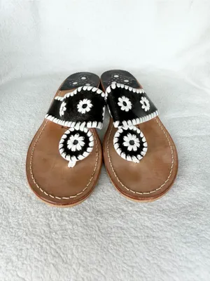 Jack Rogers Women 7M Black /White Summer Slip On Sandals thumbnail 5